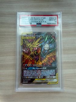 Pokémon Tag Team Moltres Zapdos Articuno Stainglass psa 10