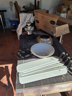 Celine fan five blades complete and Working Properly