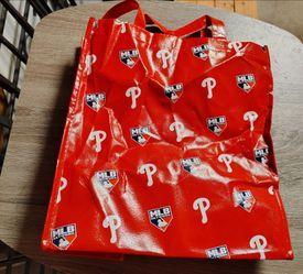Philadelphia Phillies gear merchandise