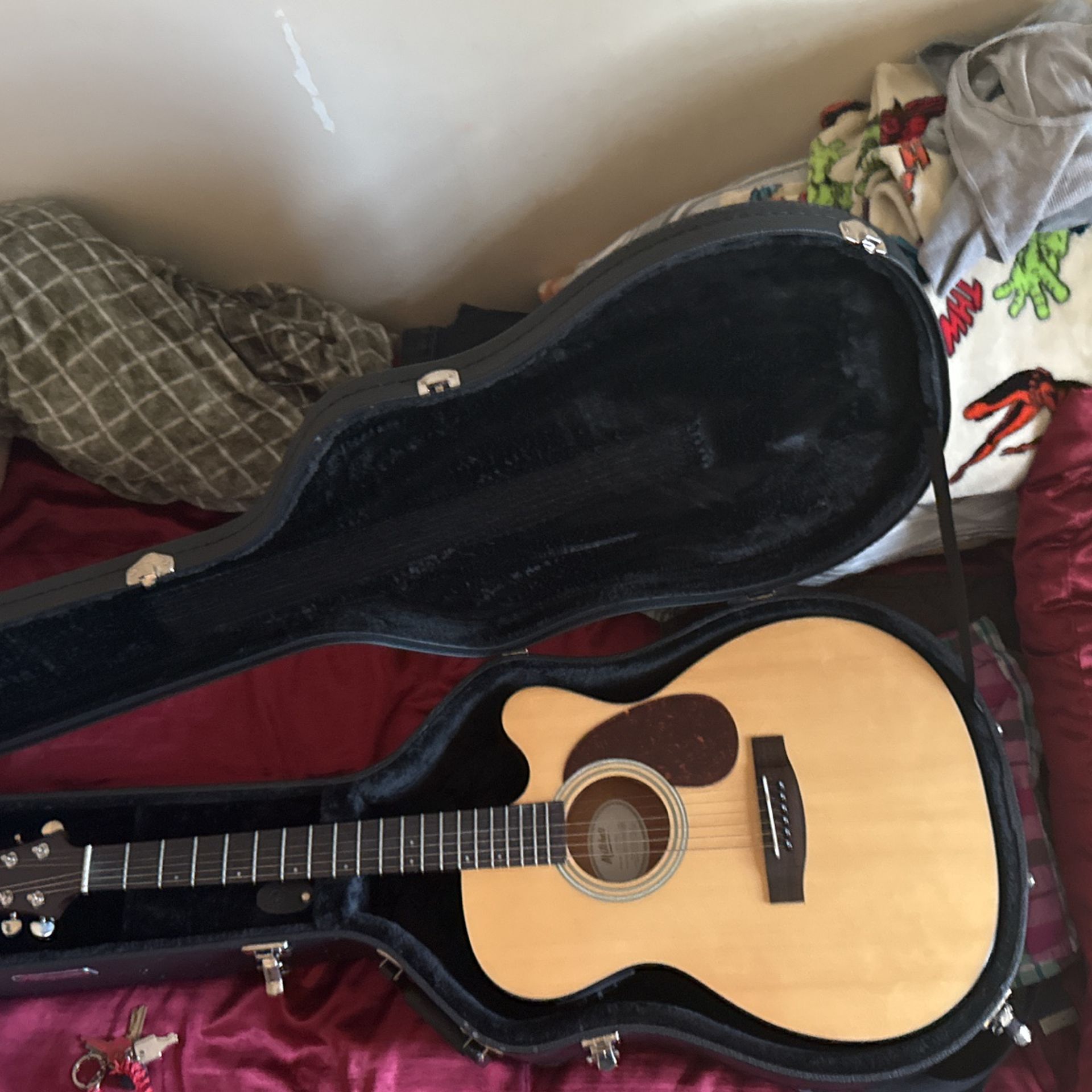 Guitar, Mitchell 6 String Guitar With Hard Case. (I Will Also Trade For Something You Have In Mind)