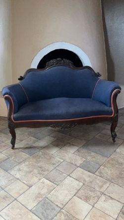 ANTIQUE SMALL SOFA