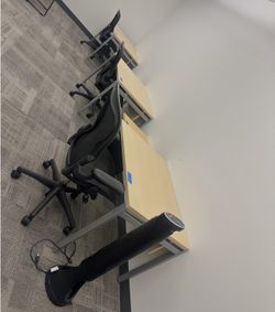 Herman Miller Office Desks Classroom Training Room Tables 