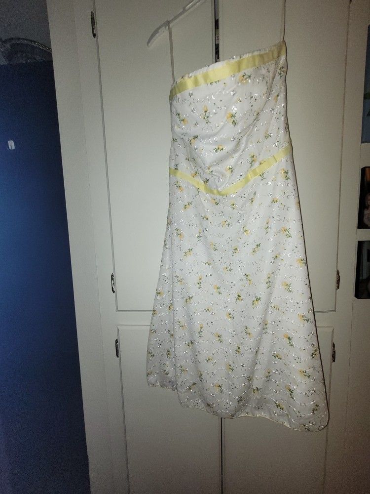 White And Yellow Strapless Sundress XL