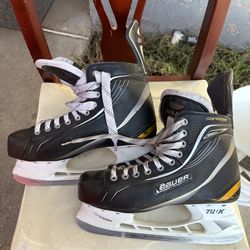 Hockey skates