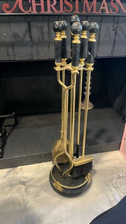 Black & Gold Fireplace Sweeper has All Pieces