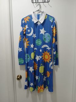 Ladies costume Ms. Frizzle from thr Magic School Bus