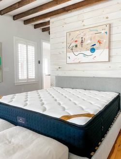 DreamCloud Premier Rest Hybrid – King Mattress (Mattress Only)