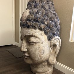 XXLARGE HAND CARVED WOOD BUDDHA HEAD BEAUTIFULf DETAILED BUDDHA BUST   GREAT FOR INTERIOR DECORATION OR GARDEN OR A BUSINESS $6:000.oo  