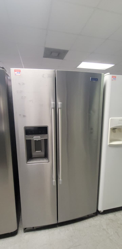 Maytag Side‑by‑Side Fridge – Stainless, Ice & Water