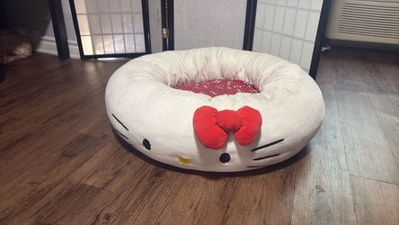 Hello Kitty Medium Dog Bed