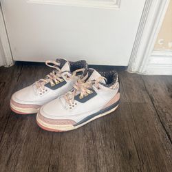 🌸 Air Jordan 3 Retro – Youth Size  5.5