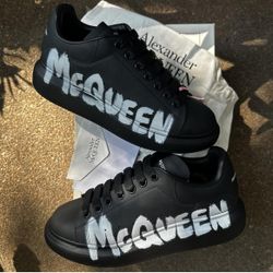 Alexander McQueen Size 10