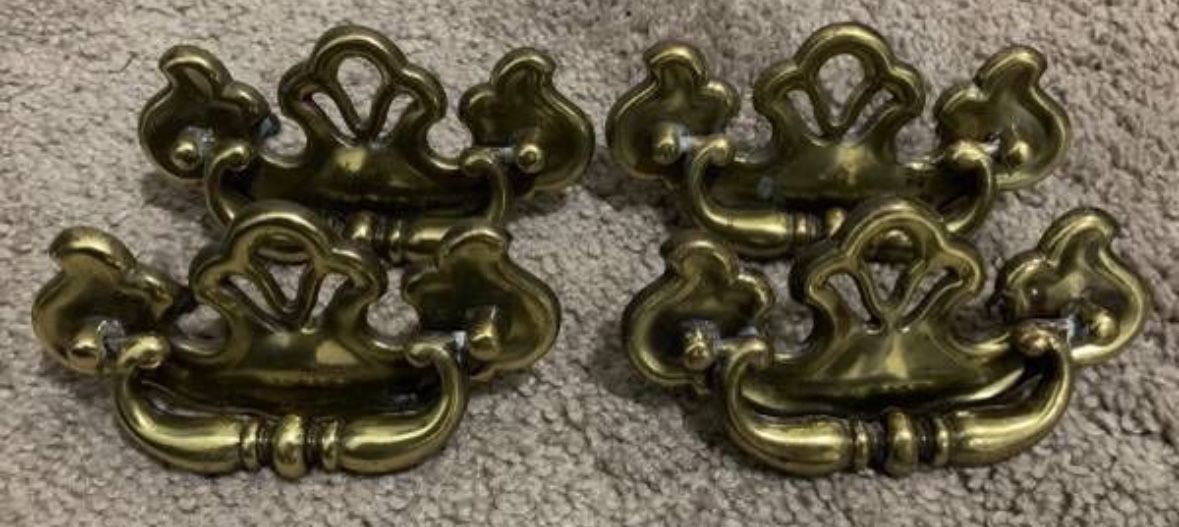 Vintage Set Of 4 Brass Drop Bail Pull Handles Knobs With Screws DIY Project
