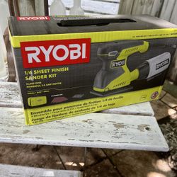 Ryobi 1/4 Sheet Finish Sander kit 