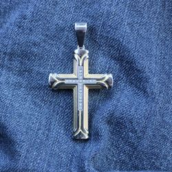 1/4 ct cross gold n silver two toned