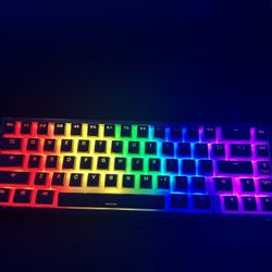 Womier V-K66 + Razer Viper Mini 