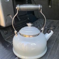Le Creuset Kettle