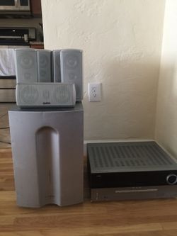 Set of speakers with amplifier.