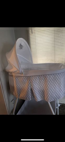 new Born Baby Bassinet 