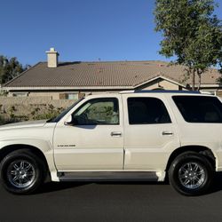 2005 Cadillac Escalade