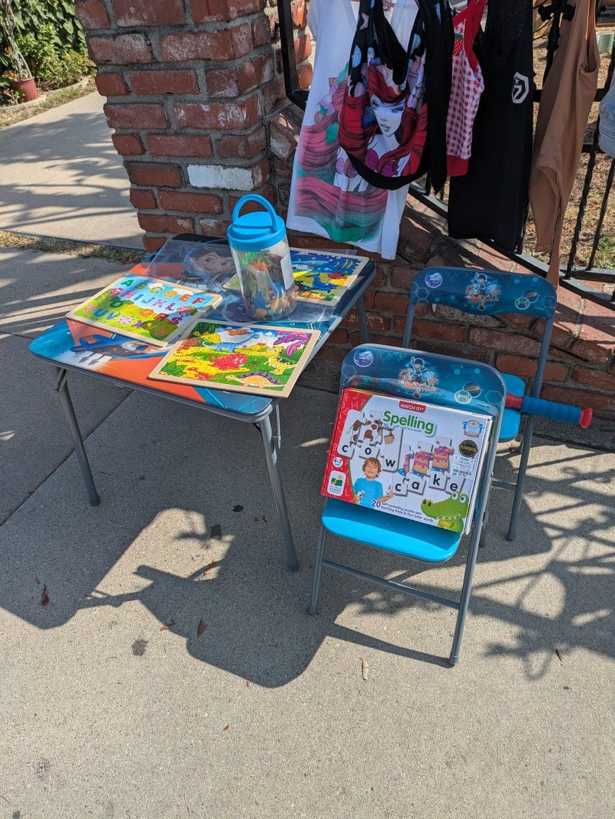 Kid's Table And Chairs