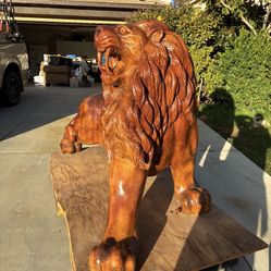 Mahajali Wood Lion 7 Foot 800lbs 65 Years Old Offer Me Negotiable 
