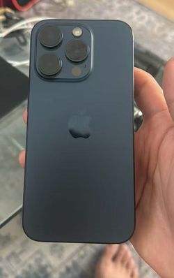 1TB IPHONE 15 pro unlocked