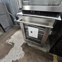 JENN AIR WINE COOLER STAINLESS STEEL 
