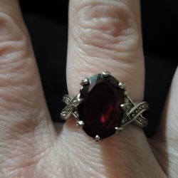 Gorgeous 925 Stamped Sterling Silver Ring With Large Garnet Type Oval Cut Center Stone And Diamond Melee Accent Stones! Must See!