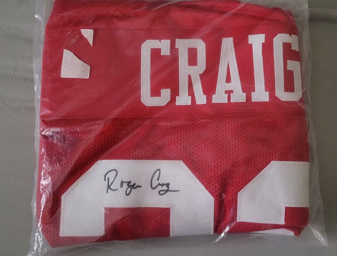 Roger Craig Autographed Jersey 