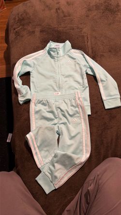 Toddler set addidas 4t