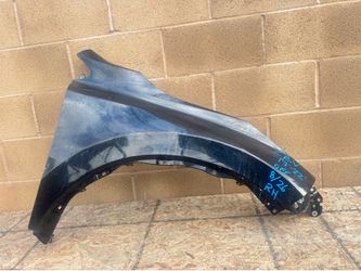 2017 2018 2019 2020 2021 2022 HONDA CR-V FRONT RIGHT FENDER OEM used 8/26