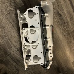 Skunk 2 Ultra Race Manifold K Series