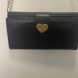 Gucci Heart Wallet With Chain