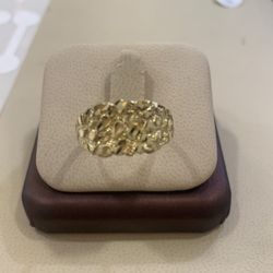10 K Solid Gold Nugget Ring Size 11