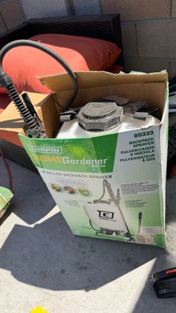 Vendo motosierra y esprayadora para las malas hierbas