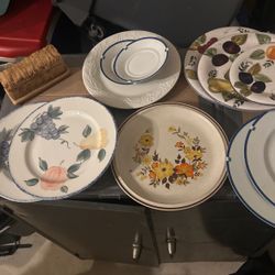 Random Plate Set With Butter Holder
