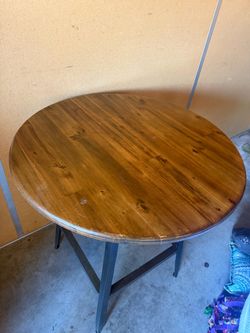 Pub table bar height