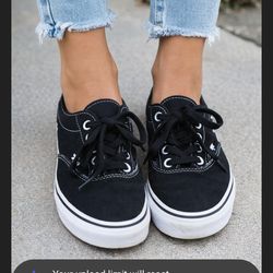 Vans Off the WallBlack Low top Women's 7.5