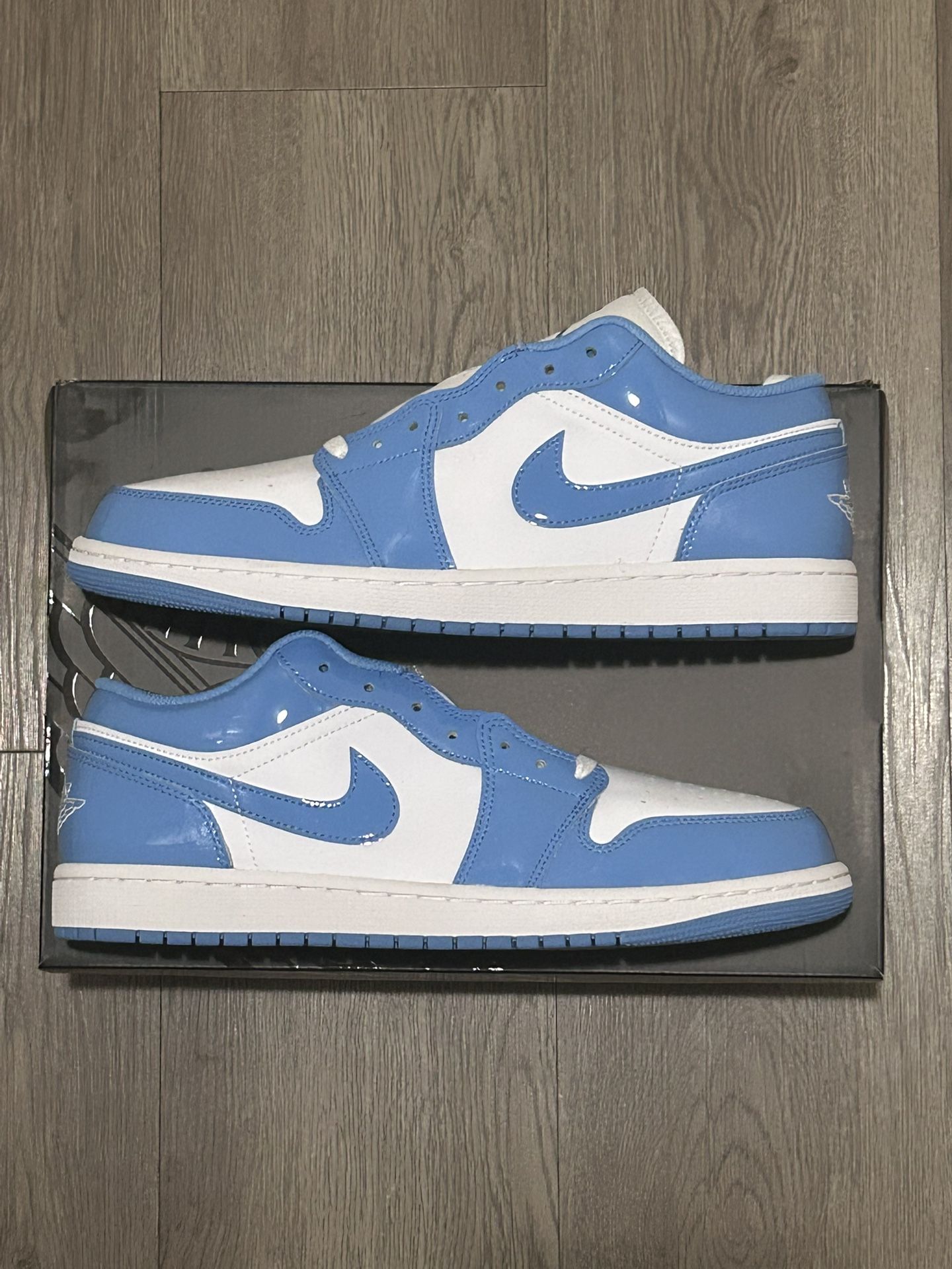 Jordan 1 Low University Blue Patent Leather