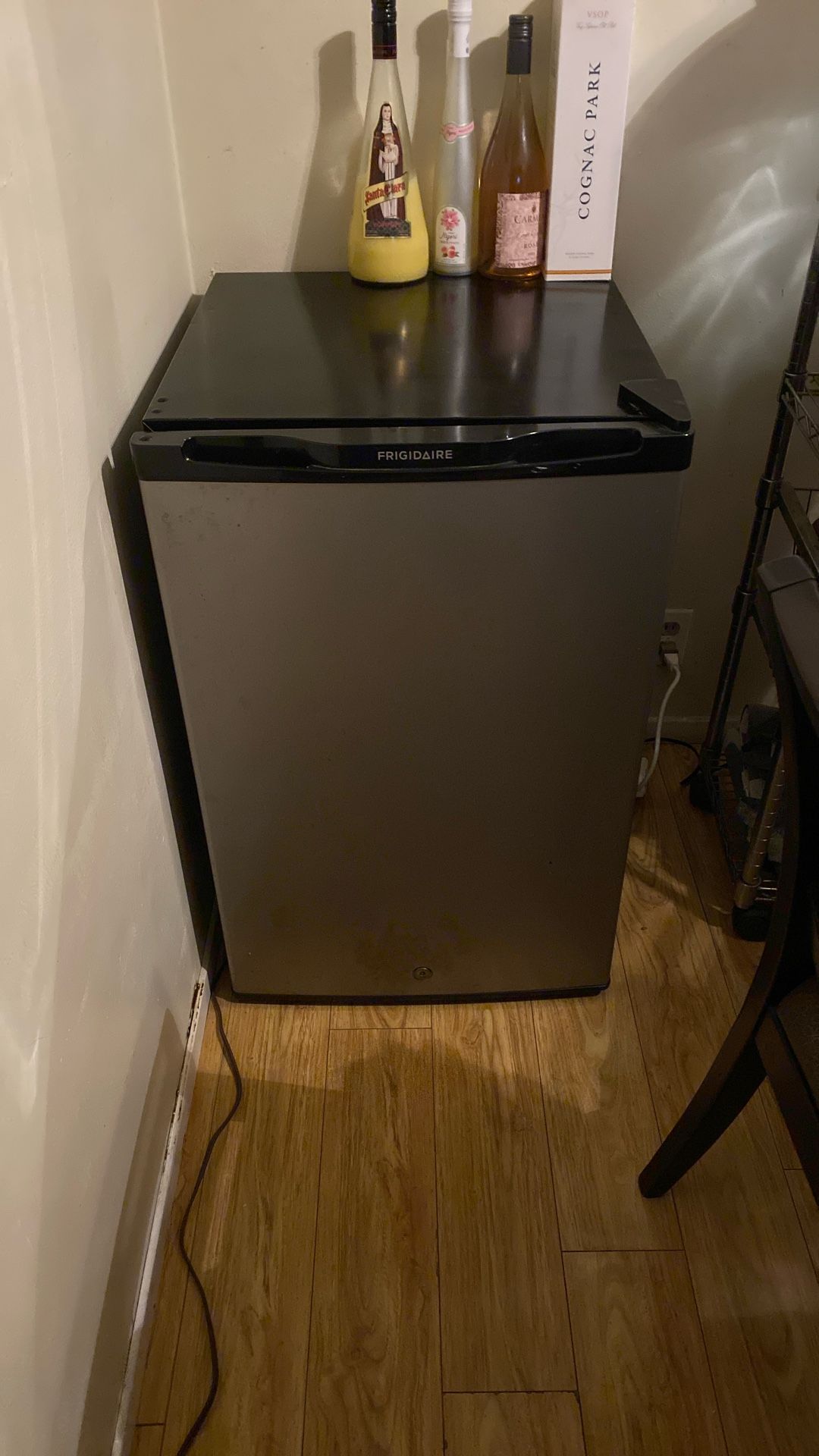 Fridgidaire Mini Fridge