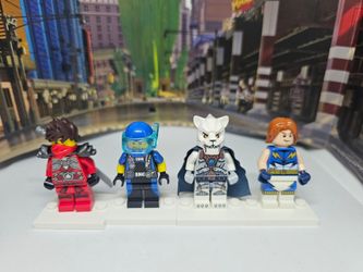 LEGO (contact info removed) 2015 Target Minifigure Gift Set is a Promotional Target set released in 2015