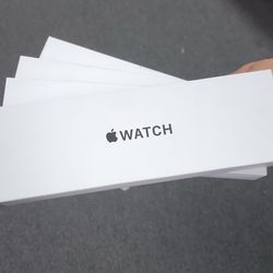 BRAND NEW SEALED APPLE WATCH SE (2ND GEN)