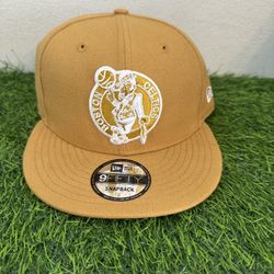 New Era 9FIFTY NBA Boston Celtics Official Panama Tan Adjustable Snapback Hat