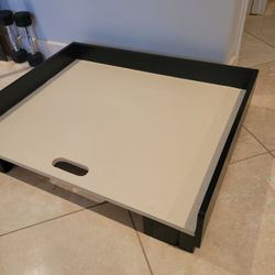 Dog Pet Bed 28X 23 Sturdy. 