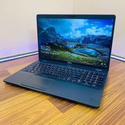 DeLL Laptop, Windows 11.. please see pictures for details... - $195