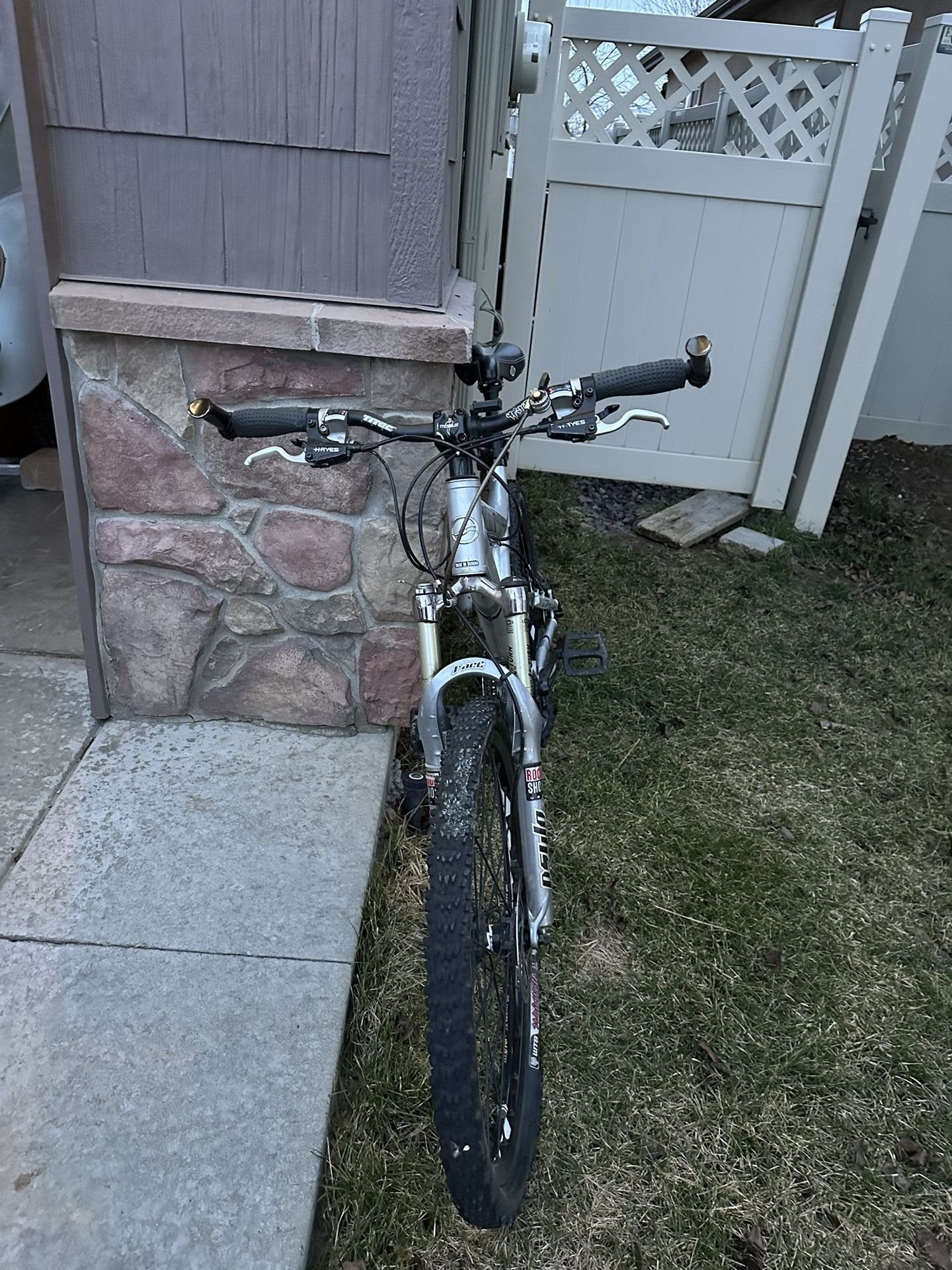 Giant VT One Bikes Cycling