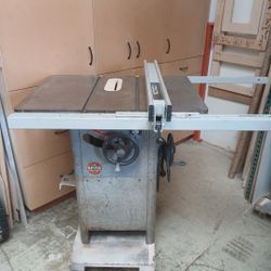 Table Saw Delta 