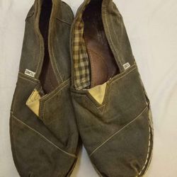 Toms Shoe