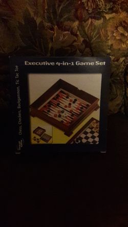 NEW 4 IN 1 GAME SET